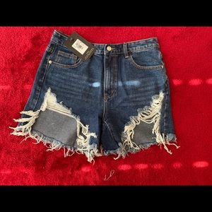 Prettylittlething Medium wash denim shorts